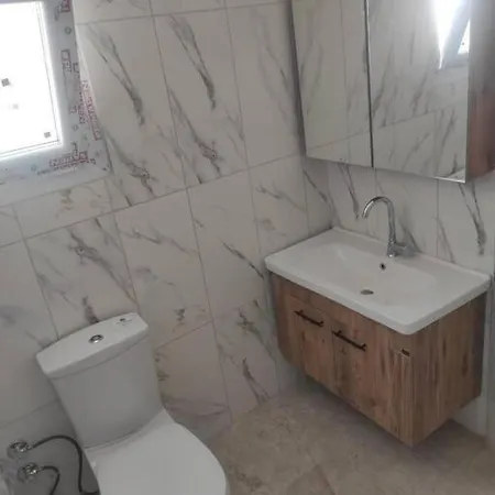 Apartment White Bay Blocks H-i-j-g Seafront Ground Floor Apart *