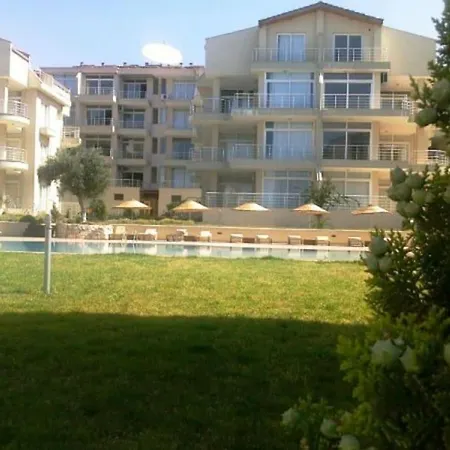 White Bay Blocks H-i-j-g Seafront Ground Floor Apart דידים